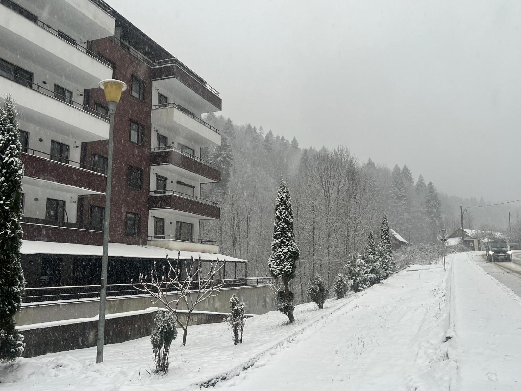 Serenity Suite Sinaia Exterior foto